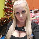 hotmilf1980 stripchat livecam show performer room profile