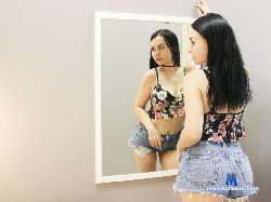 RoxyCola stripchat livecam performer profile