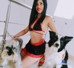 queenbrienne stripchat livecam performer profile