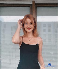 MaribelRiver stripchat livecam performer profile