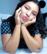 andreinaruiz stripchat livecam show performer room profile