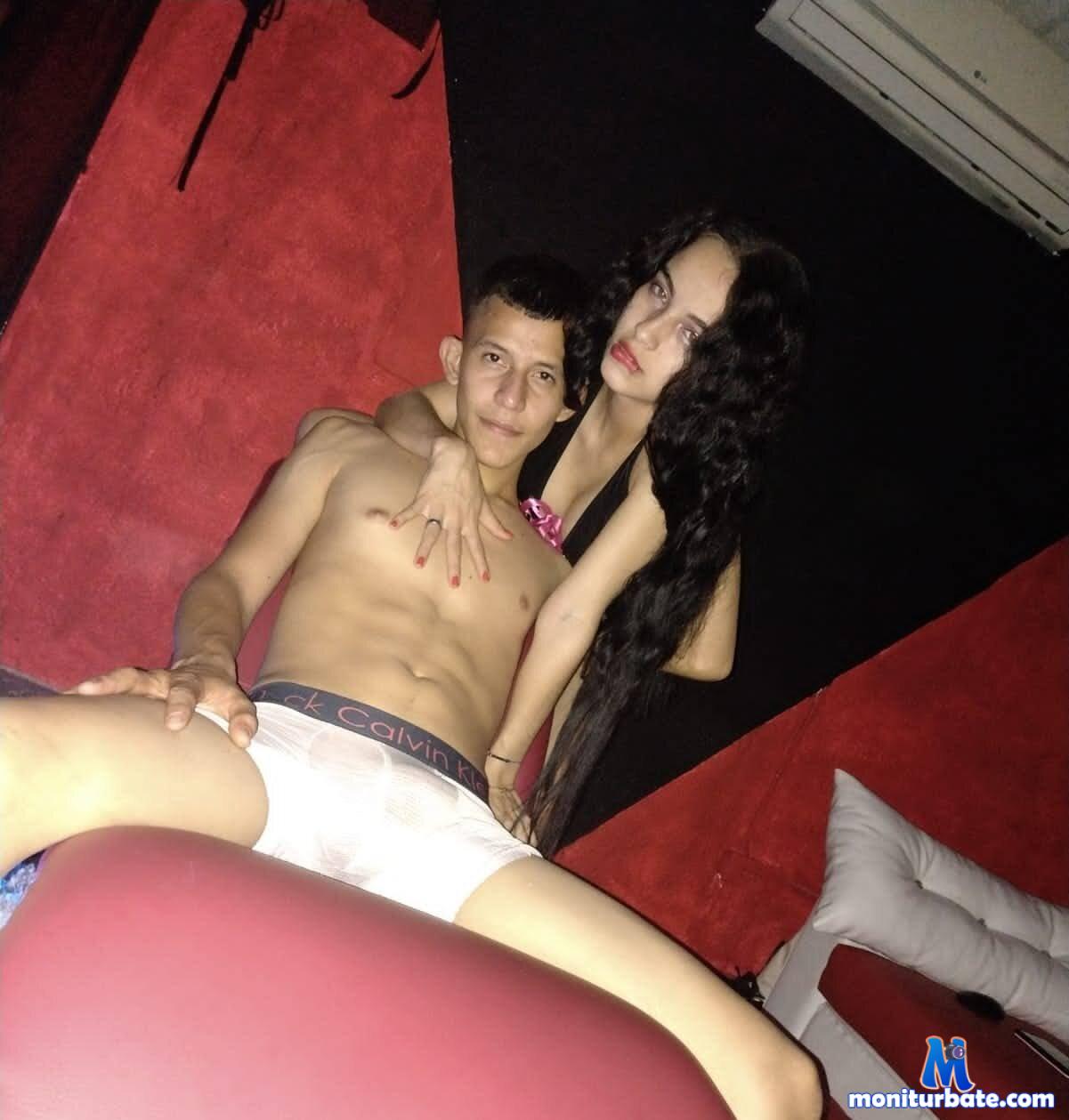 sexycouple31mm Stripchat performer