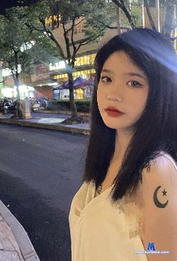 HUAHUA_JK stripchat livecam performer profile