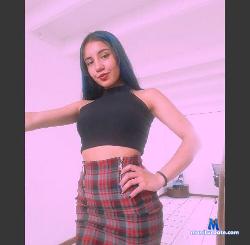 sophiefh stripchat livecam performer profile