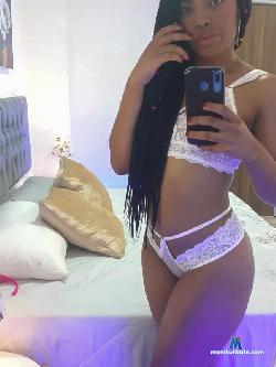 NaoJones stripchat livecam performer profile