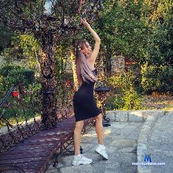 Pollina_Luna stripchat livecam performer profile