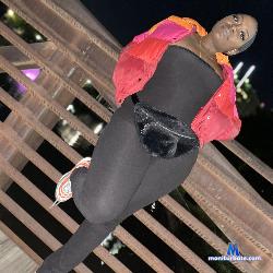 ChocolateTingz stripchat livecam performer profile