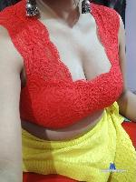 sara_pussy_ stripchat livecam show performer room profile