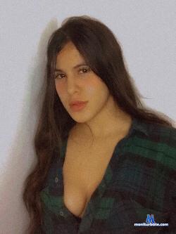 roxi_stone_ stripchat livecam performer profile