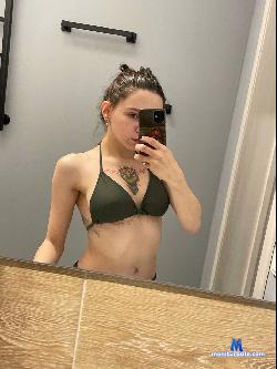 hedonist_secret stripchat livecam performer profile