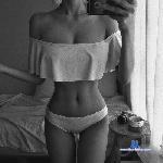 liaalin stripchat livecam show performer room profile