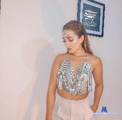 abrilJenner stripchat livecam performer profile