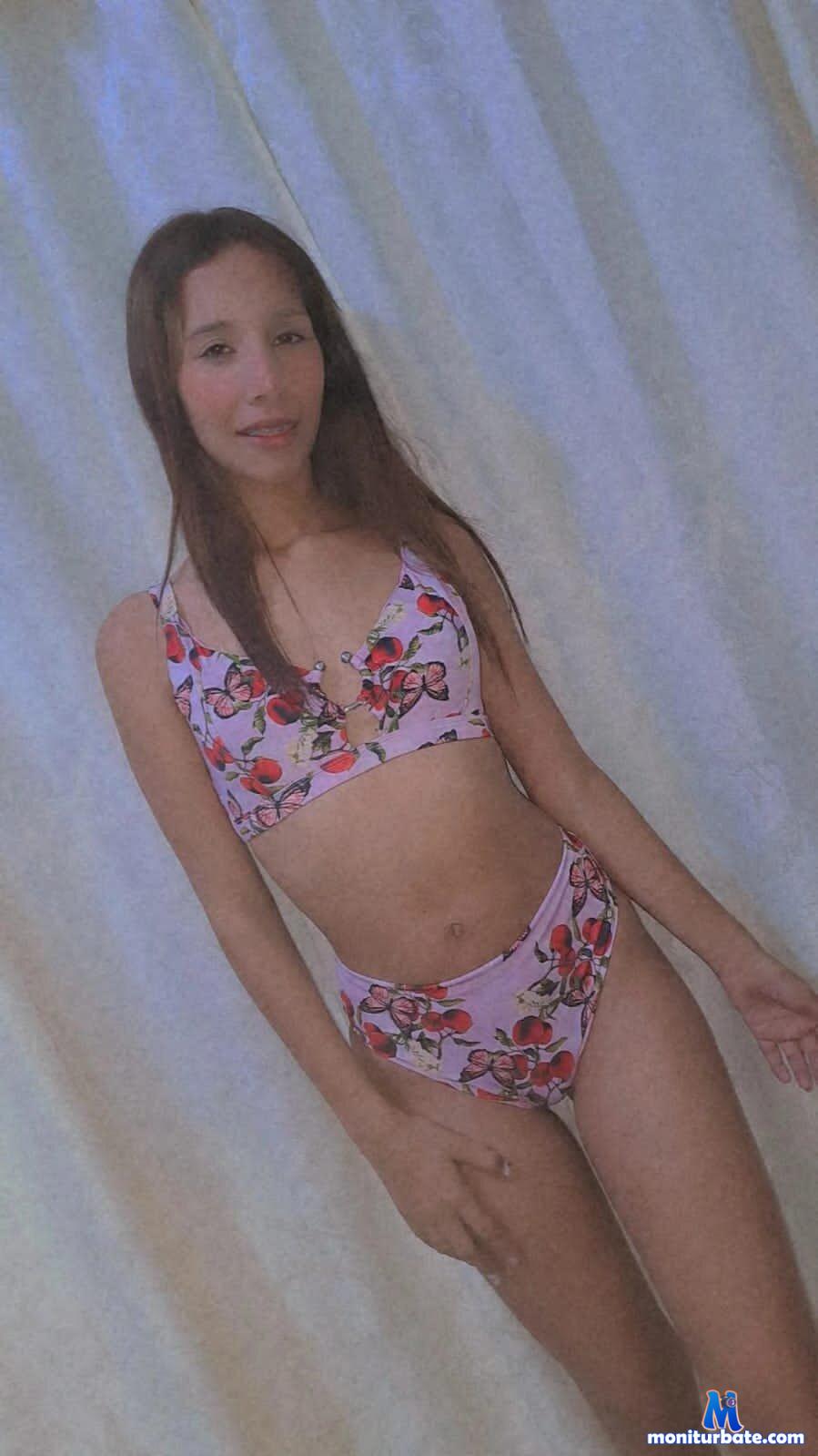 lustygirlsroom Stripchat performer