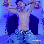 lonely_wolf_f stripchat livecam show performer room profile