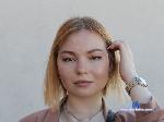 DinaBond stripchat livecam show performer room profile