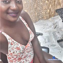 sophywet stripchat livecam performer profile