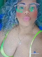 alyssannVhm stripchat livecam show performer room profile