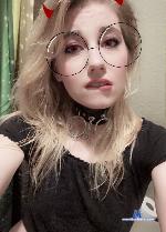 MissMisery stripchat livecam show performer room profile