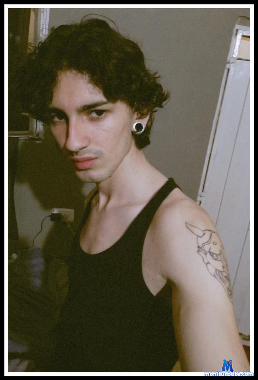 Zain_kaoi Stripchat performer