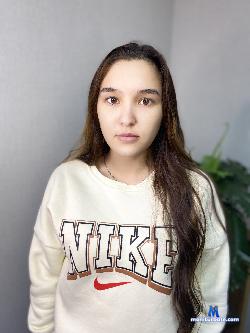 MiraSens stripchat livecam performer profile