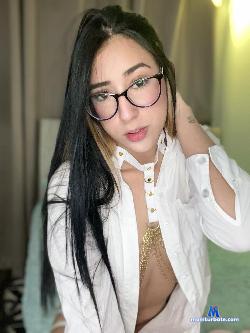 kitty_nerd stripchat livecam performer profile