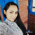 SelesteGil stripchat livecam show performer room profile