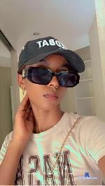 _Slim_thick stripchat livecam show performer room profile