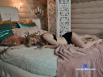 AdeleWhite stripchat livecam show performer room profile