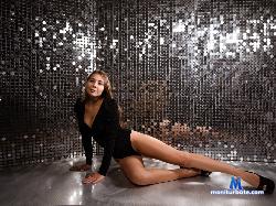 AnneWoods stripchat livecam performer profile
