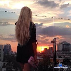 Dalli_Lee stripchat livecam performer profile