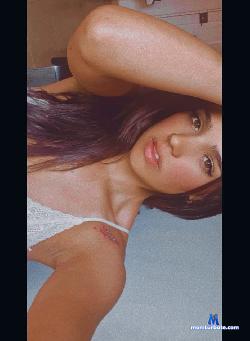 emma_little stripchat livecam performer profile