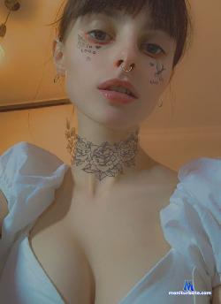 LuvCassy stripchat livecam performer profile