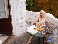 miawishes stripchat livecam performer profile