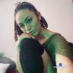 Beeizy stripchat livecam show performer room profile