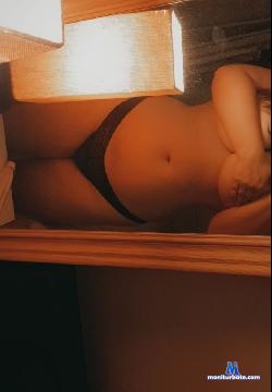 ScarlettBxo stripchat livecam performer profile