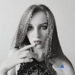 ViktoriaLeoAn stripchat livecam show performer room profile