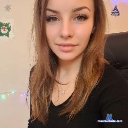VikkiRoyal stripchat livecam performer profile