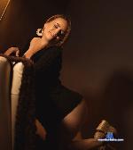 Emmawatsom stripchat livecam show performer room profile