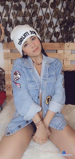 EmmilyandDamian stripchat livecam performer profile