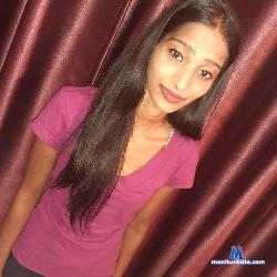 Indian_Lips stripchat livecam performer profile