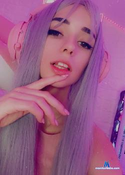 Emili_20 stripchat livecam performer profile