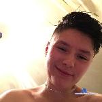 EdwardLoong stripchat livecam show performer room profile