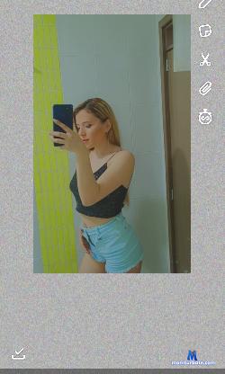 emasmith04 stripchat livecam performer profile