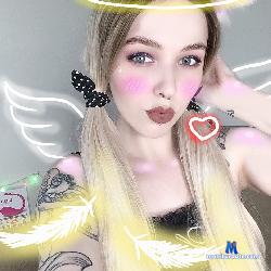 ElzzaJolla stripchat livecam performer profile