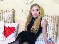 SalmaSun stripchat livecam performer profile