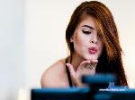 lauraa_youtan stripchat livecam show performer room profile