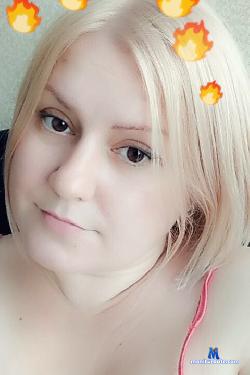 Aijanna stripchat livecam performer profile