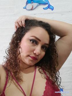 TaniaAndJoshua stripchat livecam performer profile
