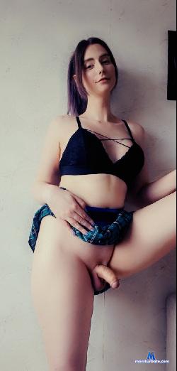 AcrylicKateQuinn stripchat livecam performer profile