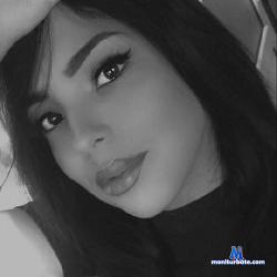 SkyCoxxx stripchat livecam performer profile